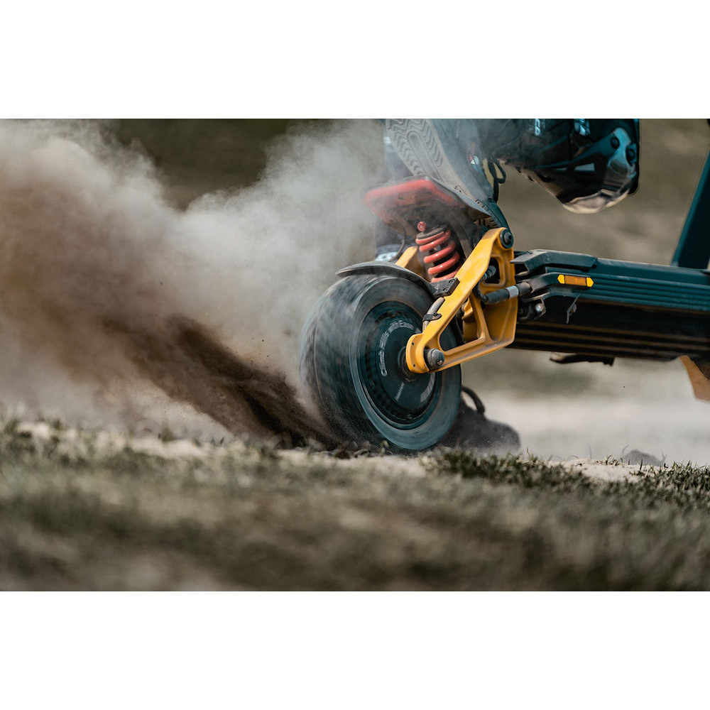 INMOTION RS: Ultra-high Performance Transforming E-scooter